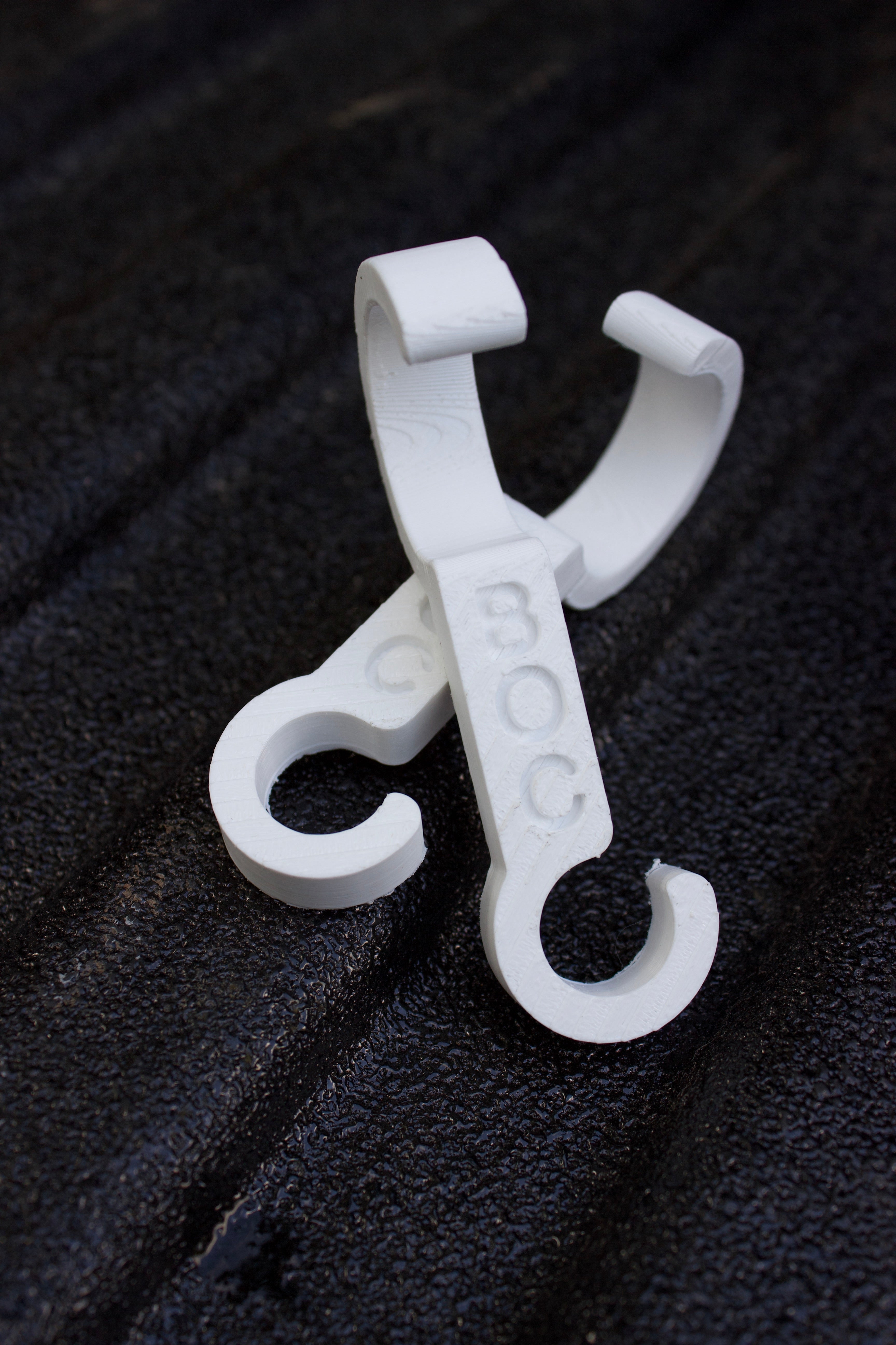 Case Hook - 2 Pack